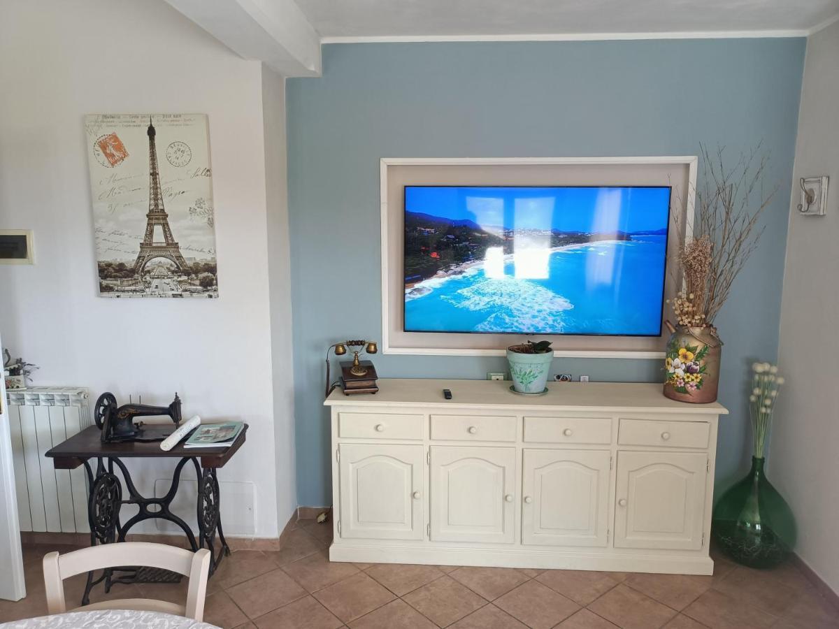 Chez Elle Apartment Imperia Luaran gambar