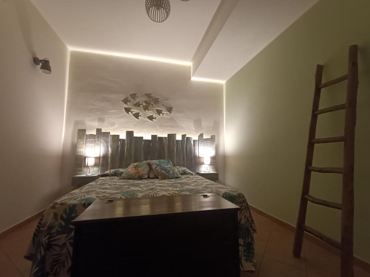 Chez Elle Apartment Imperia Luaran gambar