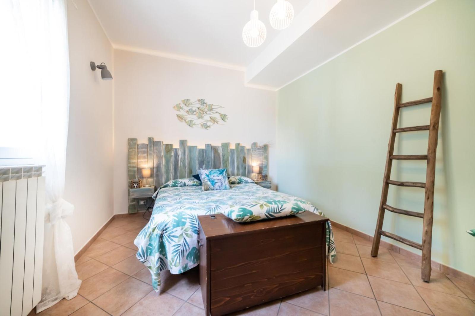 Chez Elle Apartment Imperia Bilik gambar